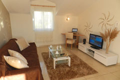 Ferienwohnung (Wohnzimmer) Vodice, Kroatien